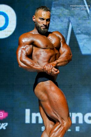 CLASSIC PHYSIQUE +178